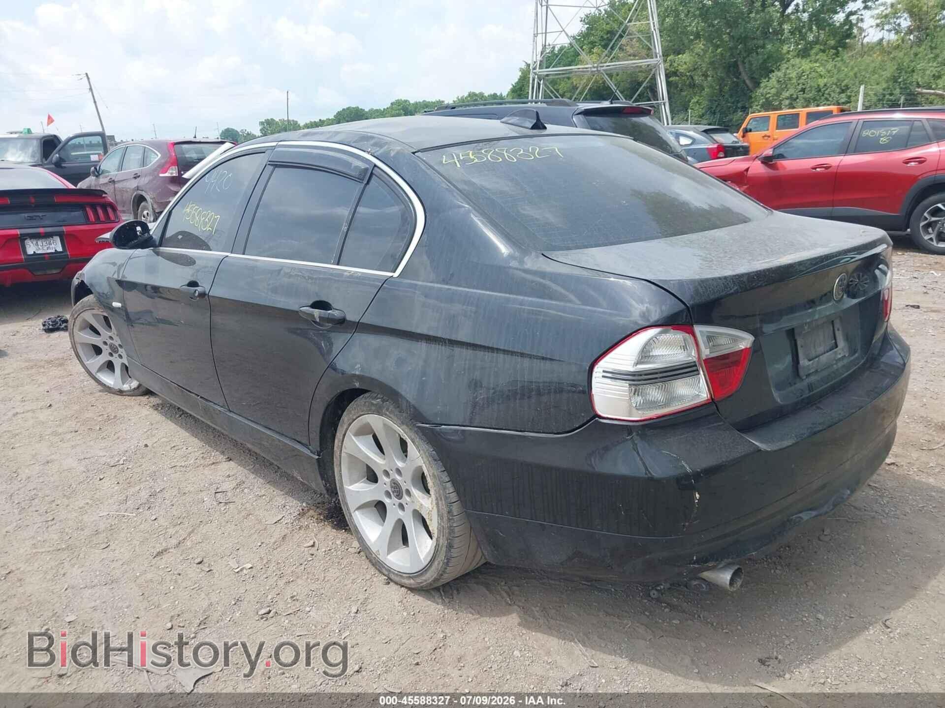 2006 BMW 330I - VIN: WBAVB33596PS18749 - Фото 3