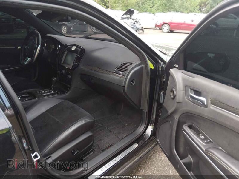 2012 Chrysler 300 (VIN 2C3CCAFJXCH800660) — photo 5 of 16
