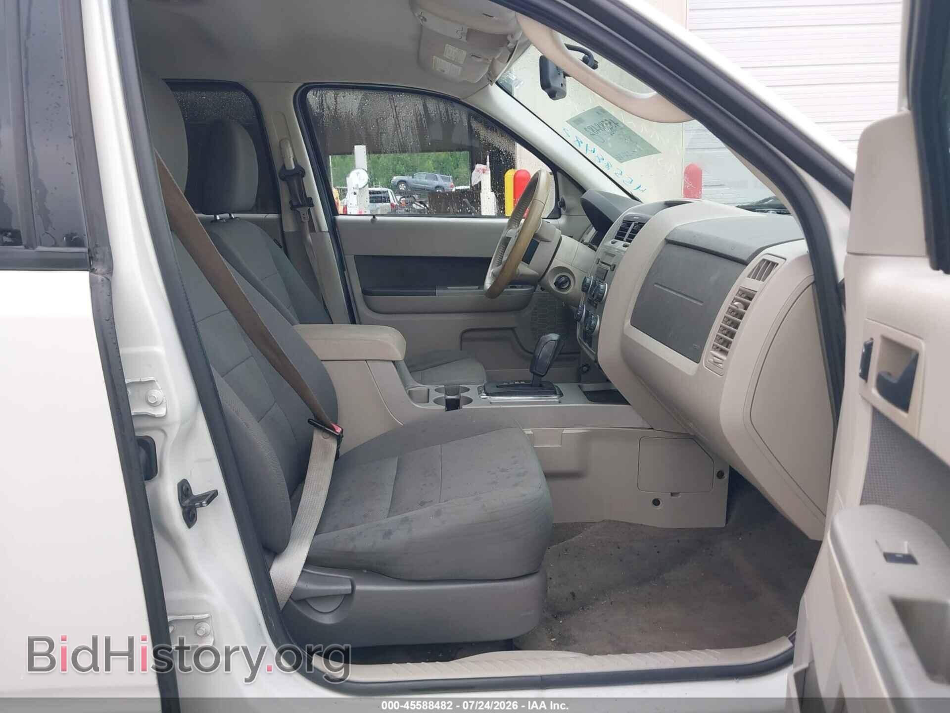 2010 FORD ESCAPE - VIN: 1FMCU0DG9AKA01352 - Фото 5