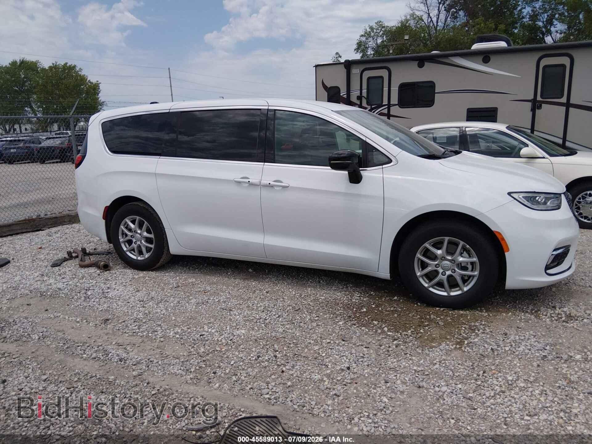 2026 CHRYSLER PACIFICA - VIN: 2C4RC1BG5TR283553 - Photo 13