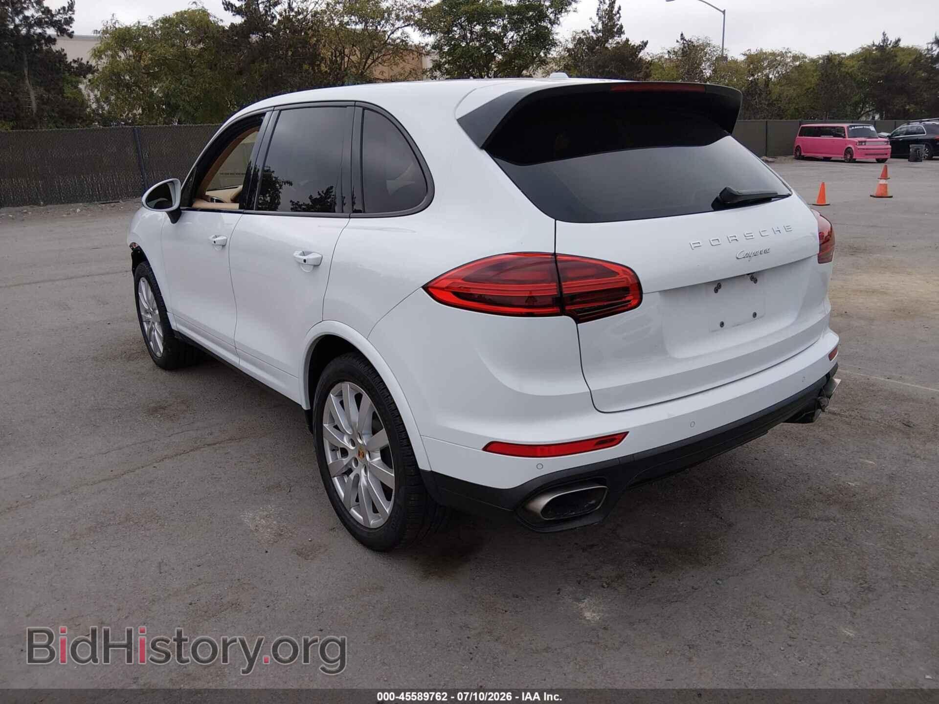 2017 PORSCHE CAYENNE - VIN: WP1AA2A23HKA81071 - Фото 3