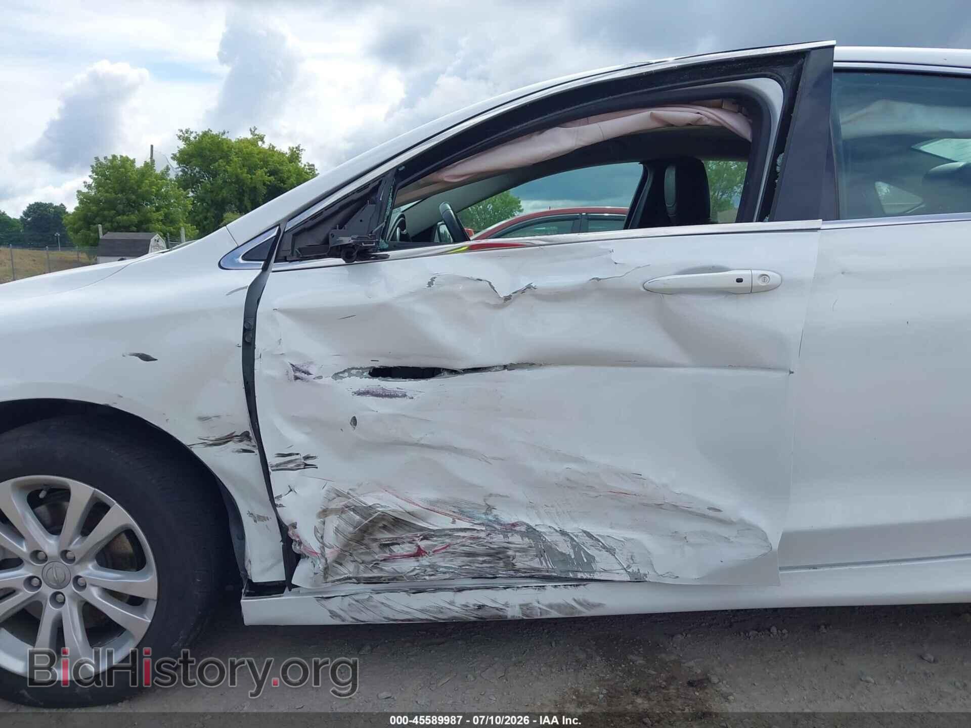 2016 CHRYSLER 200 - VIN: 1C3CCCAB7GN192296 - Photo 6