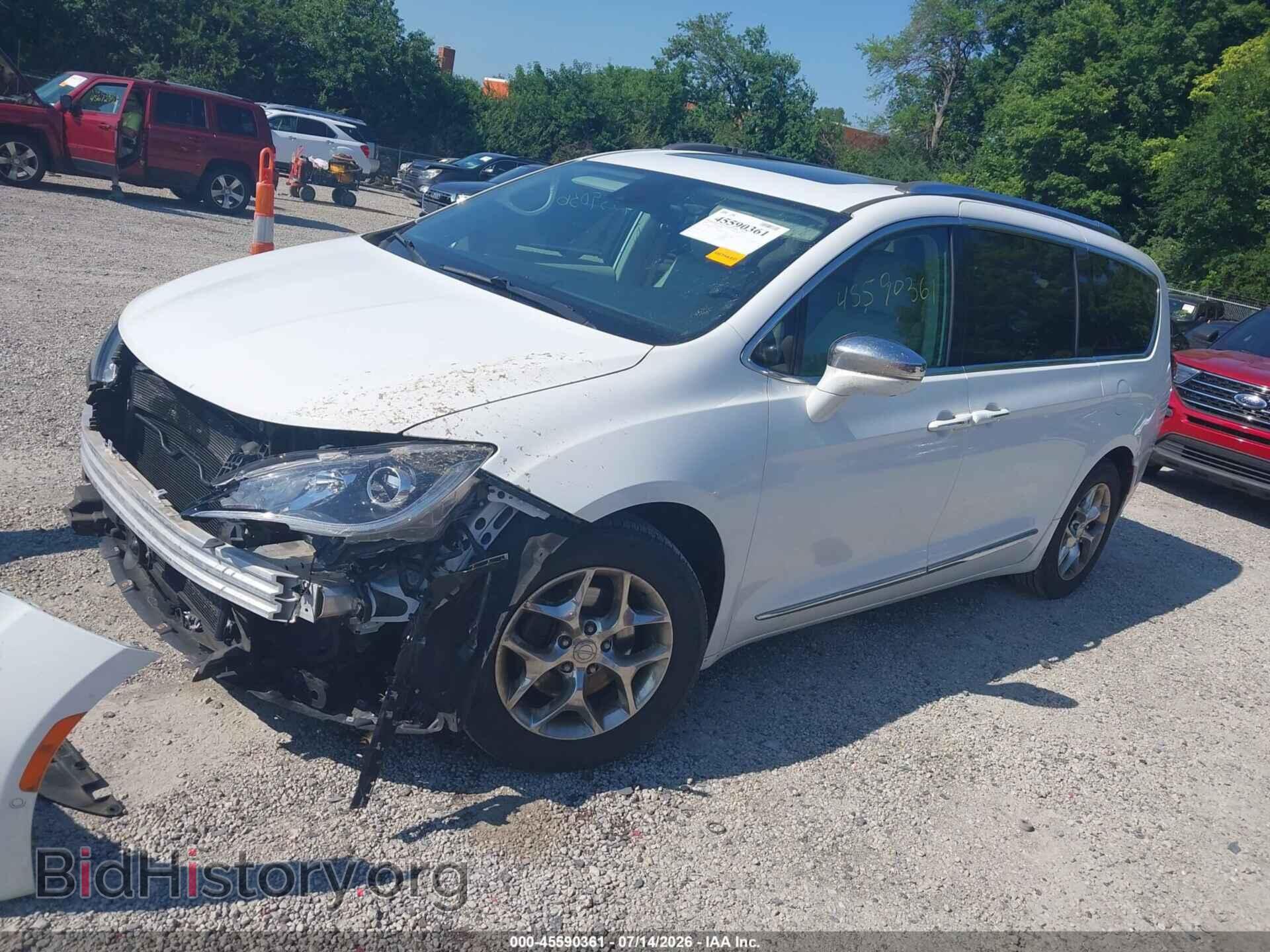 2018 CHRYSLER PACIFICA - VIN: 2C4RC1GG5JR139085 - Photo 2