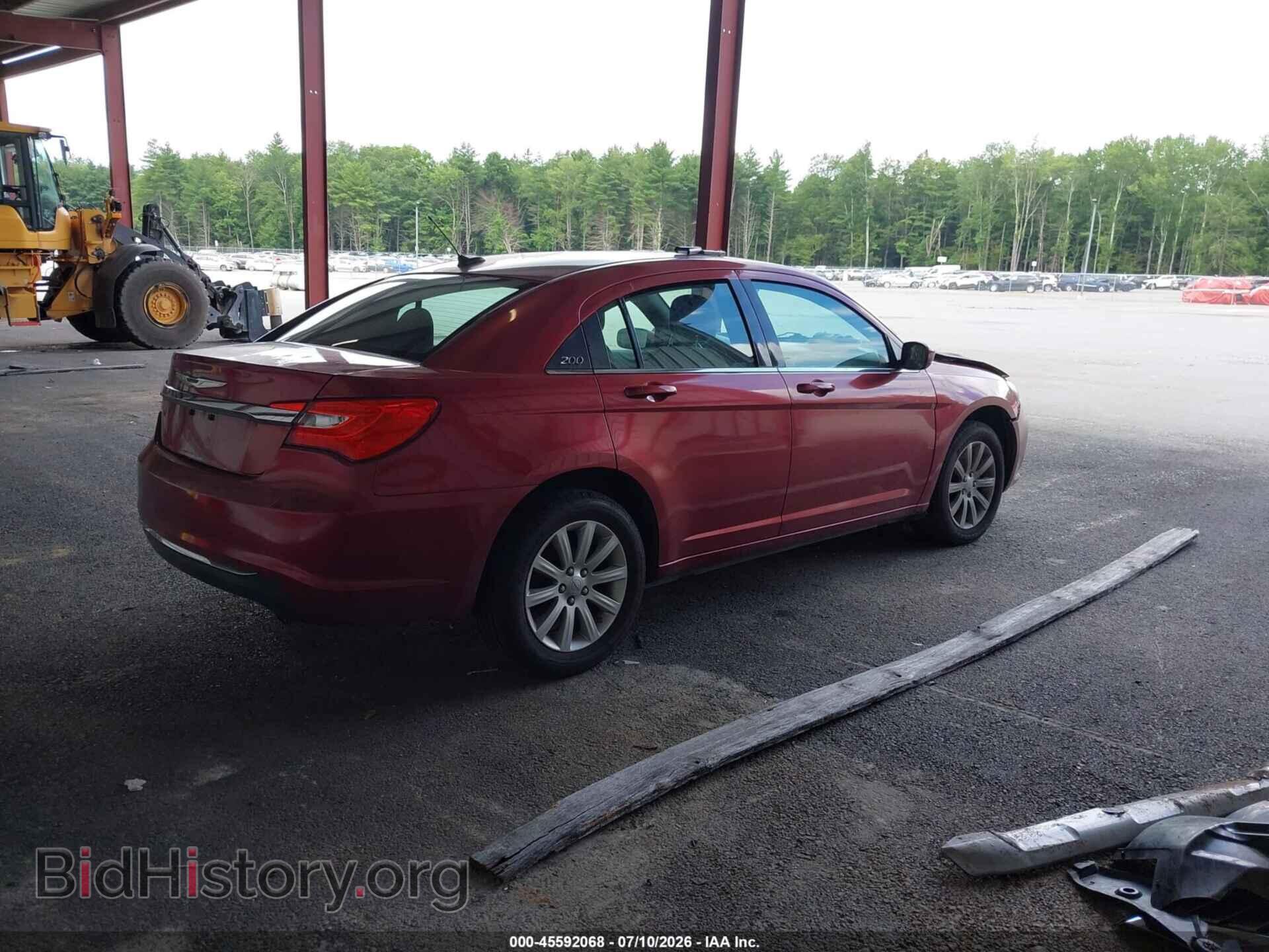 2014 CHRYSLER 200 - VIN: 1C3CCBBB7EN197827 - Photo 4