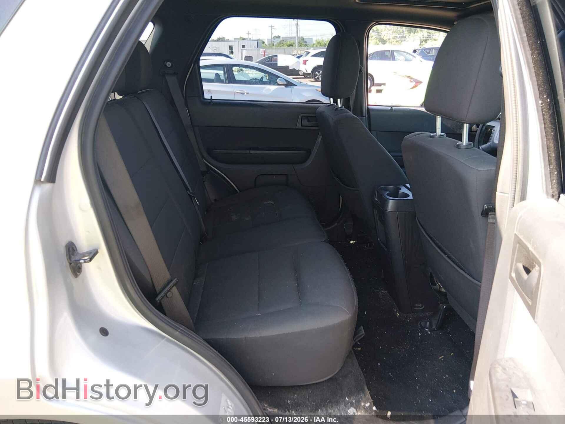 2012 FORD ESCAPE - VIN: 1FMCU0D77CKC15016 - Photo 8
