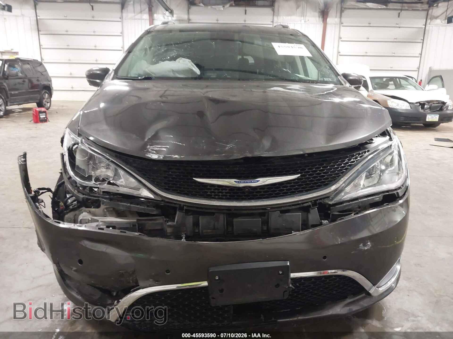 2018 CHRYSLER PACIFICA - VIN: 2C4RC1BG0JR246035 - Фото 13