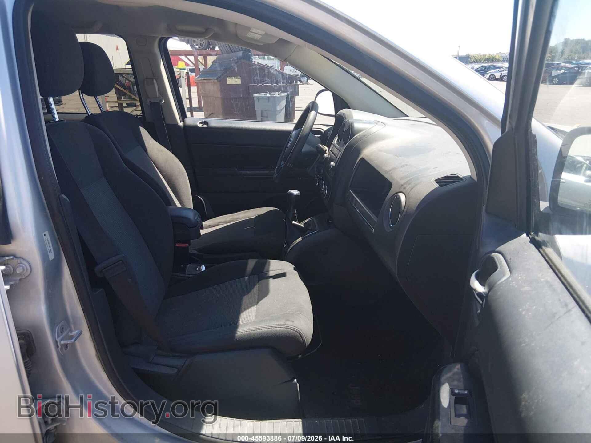 2012 JEEP COMPASS - VIN: 1C4NJDBB3CD705686 - Photo 5