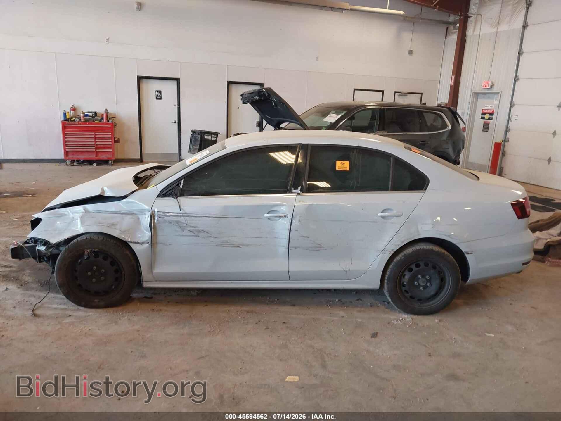 2017 VOLKSWAGEN JETTA - VIN: 3VW2B7AJ1HM350911 - Фото 13