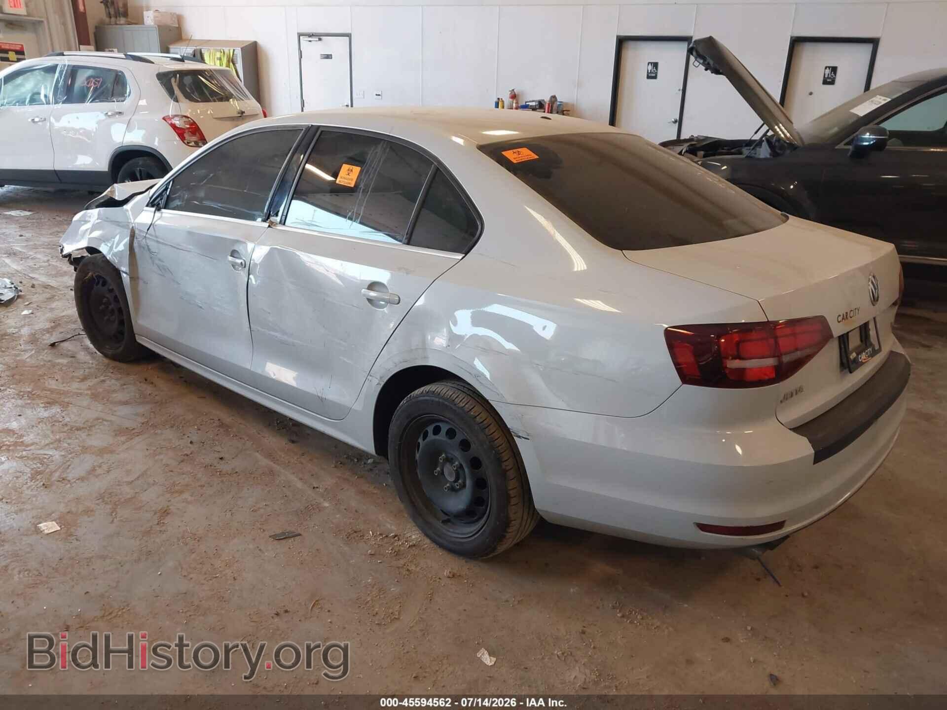 2017 VOLKSWAGEN JETTA - VIN: 3VW2B7AJ1HM350911 - Фото 3
