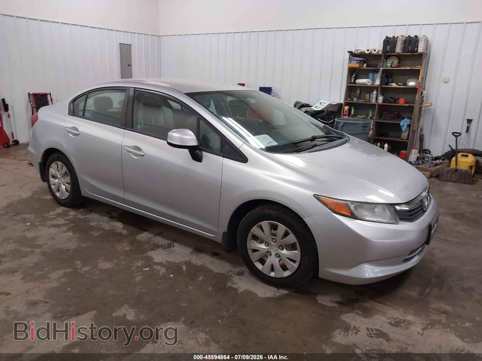 Photo 2HGFB2F55CH588983 - HONDA CIVIC 2012