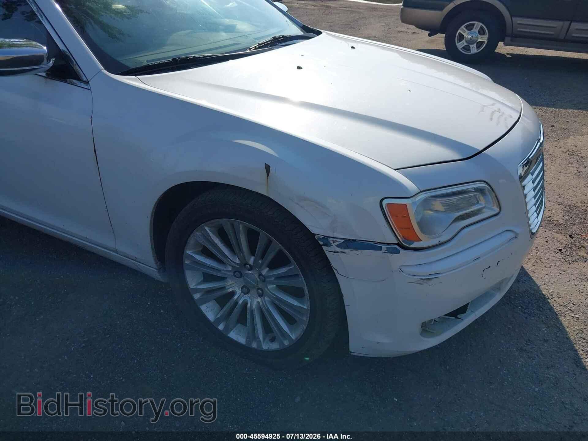 2012 CHRYSLER 300 - VIN: 2C3CCACG0CH176067 - Фото 6