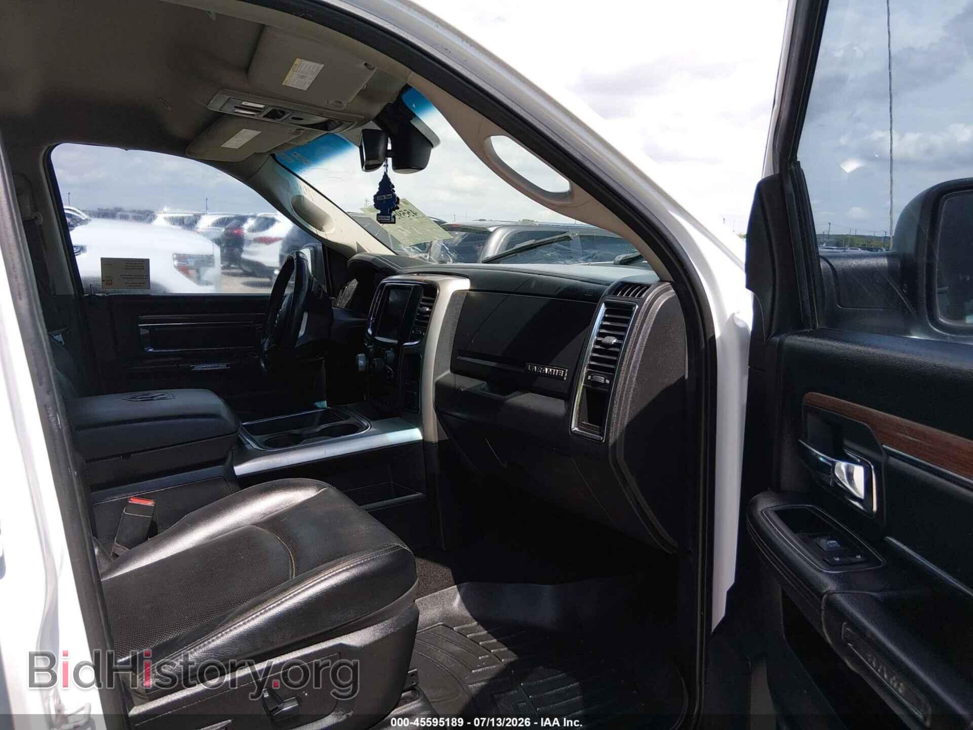 2017 RAM 1500 - VIN: 1C6RR7NTXHS688797 - Фото 5