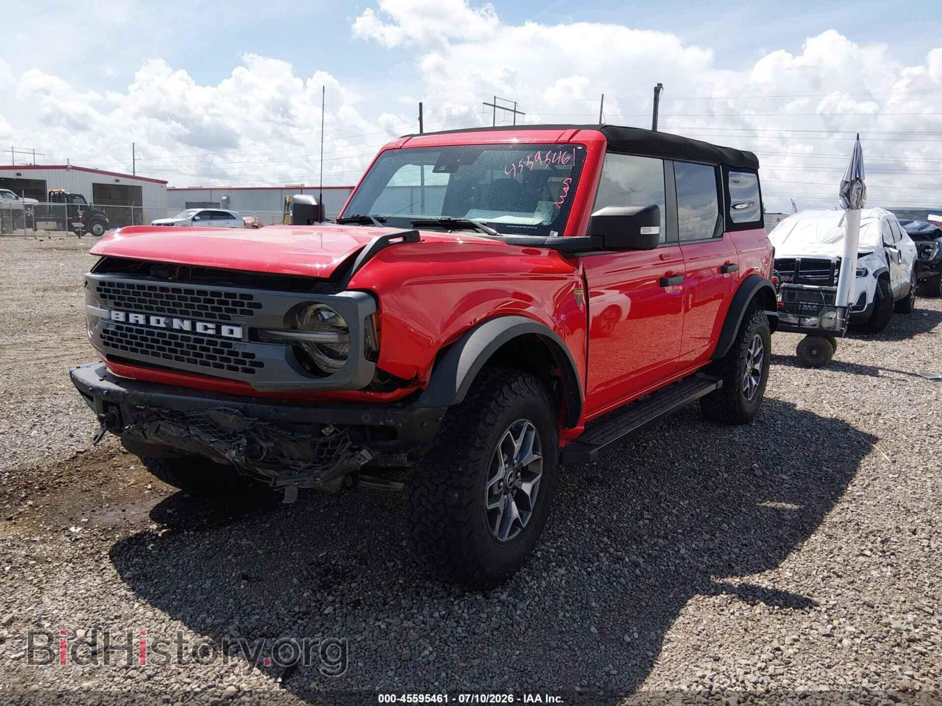 2023 FORD BRONCO - VIN: 1FMEE5DH0PLB74627 - Photo 2