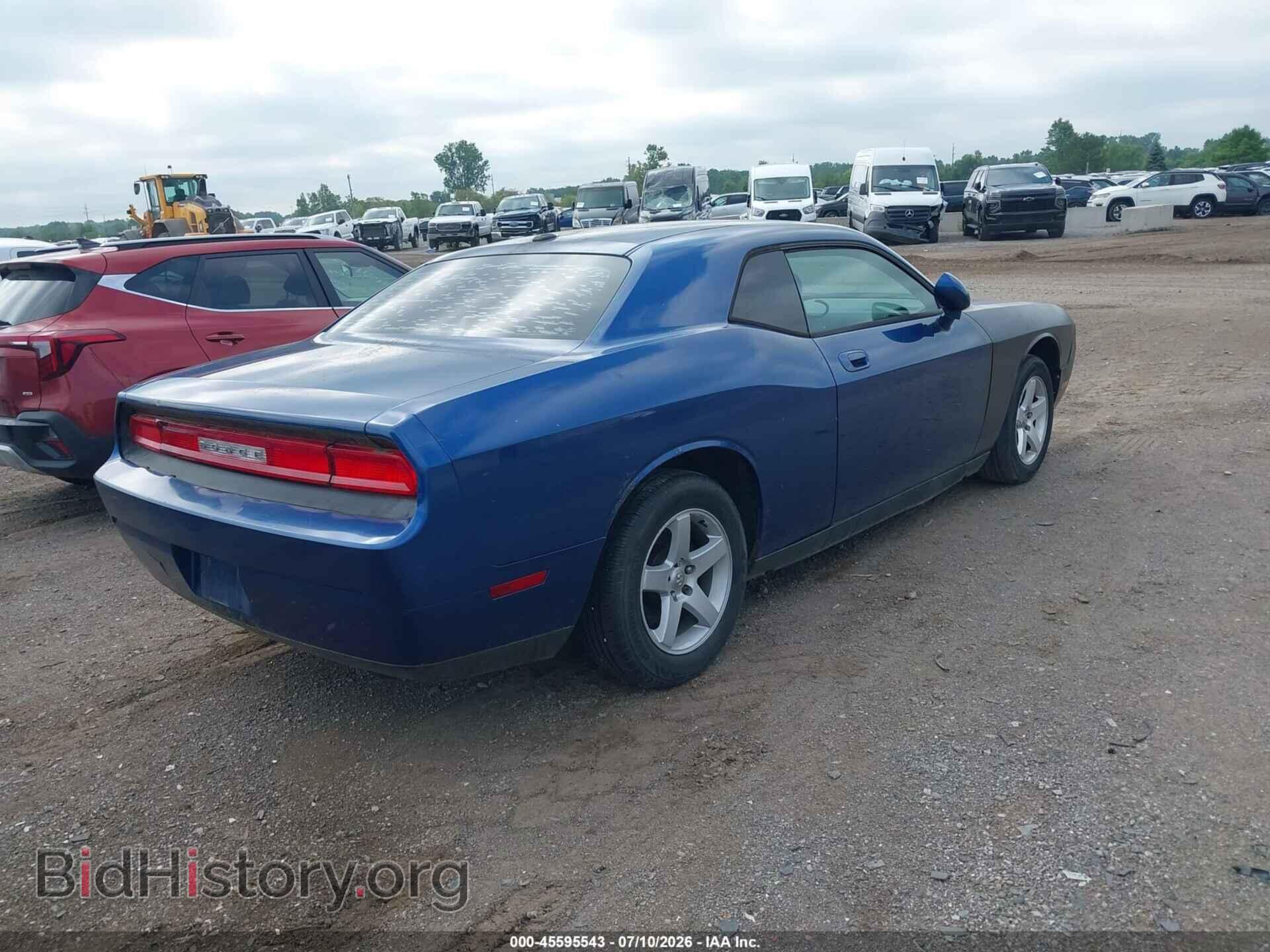 2010 DODGE CHALLENGER - VIN: 2B3CJ4DV2AH131744 - Photo 4