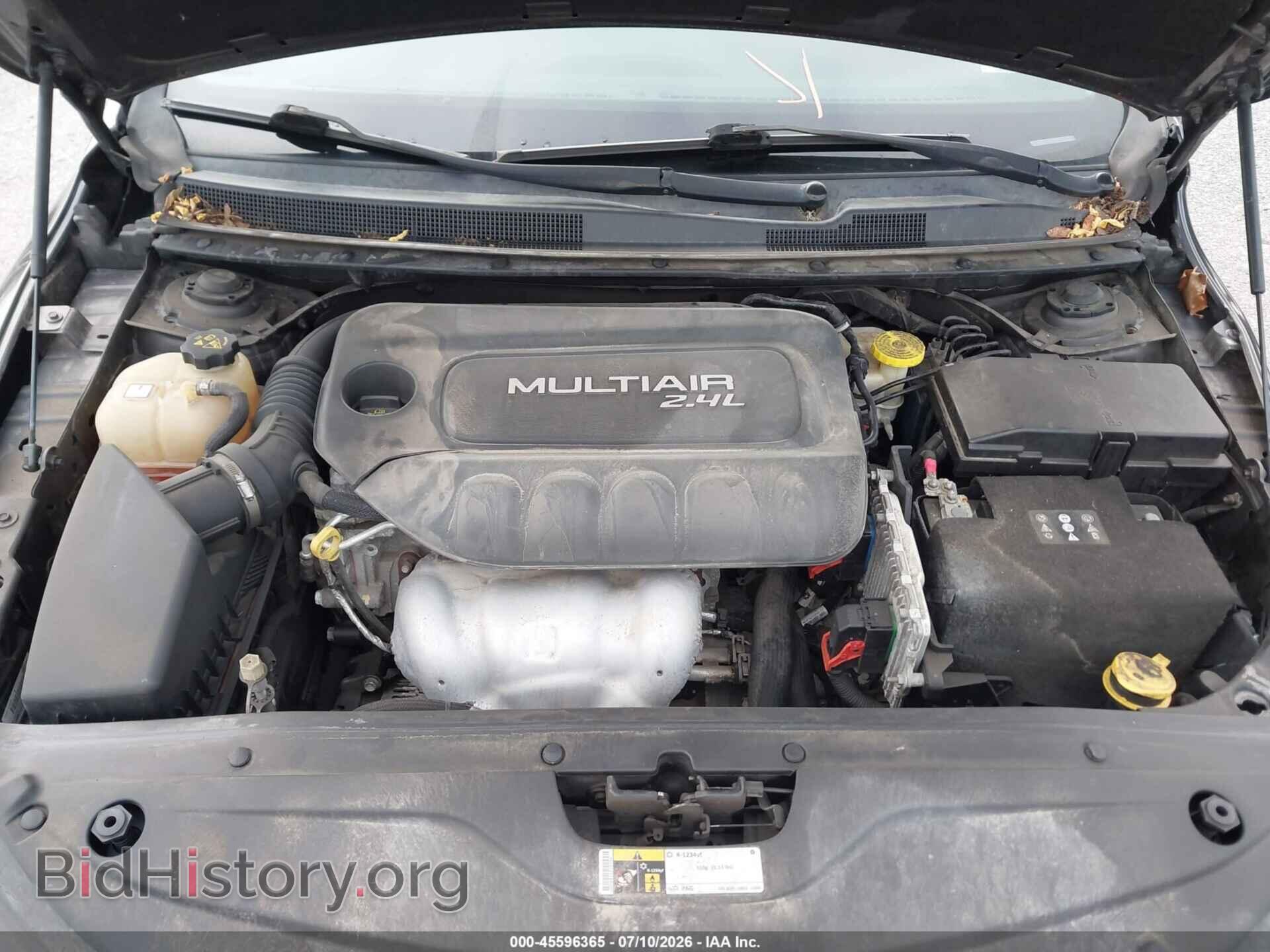 2015 CHRYSLER 200 - VIN: 1C3CCCAB2FN633413 - Photo 10