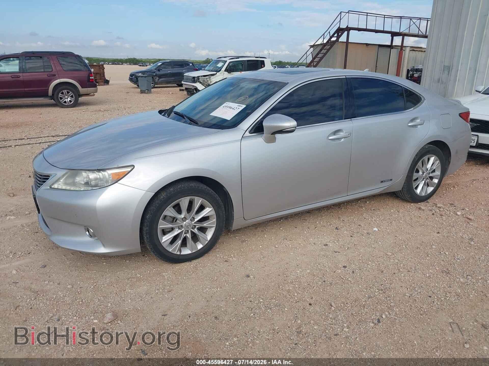 2013 LEXUS ES 300H - VIN: JTHBW1GG6D2037319 - Photo 2