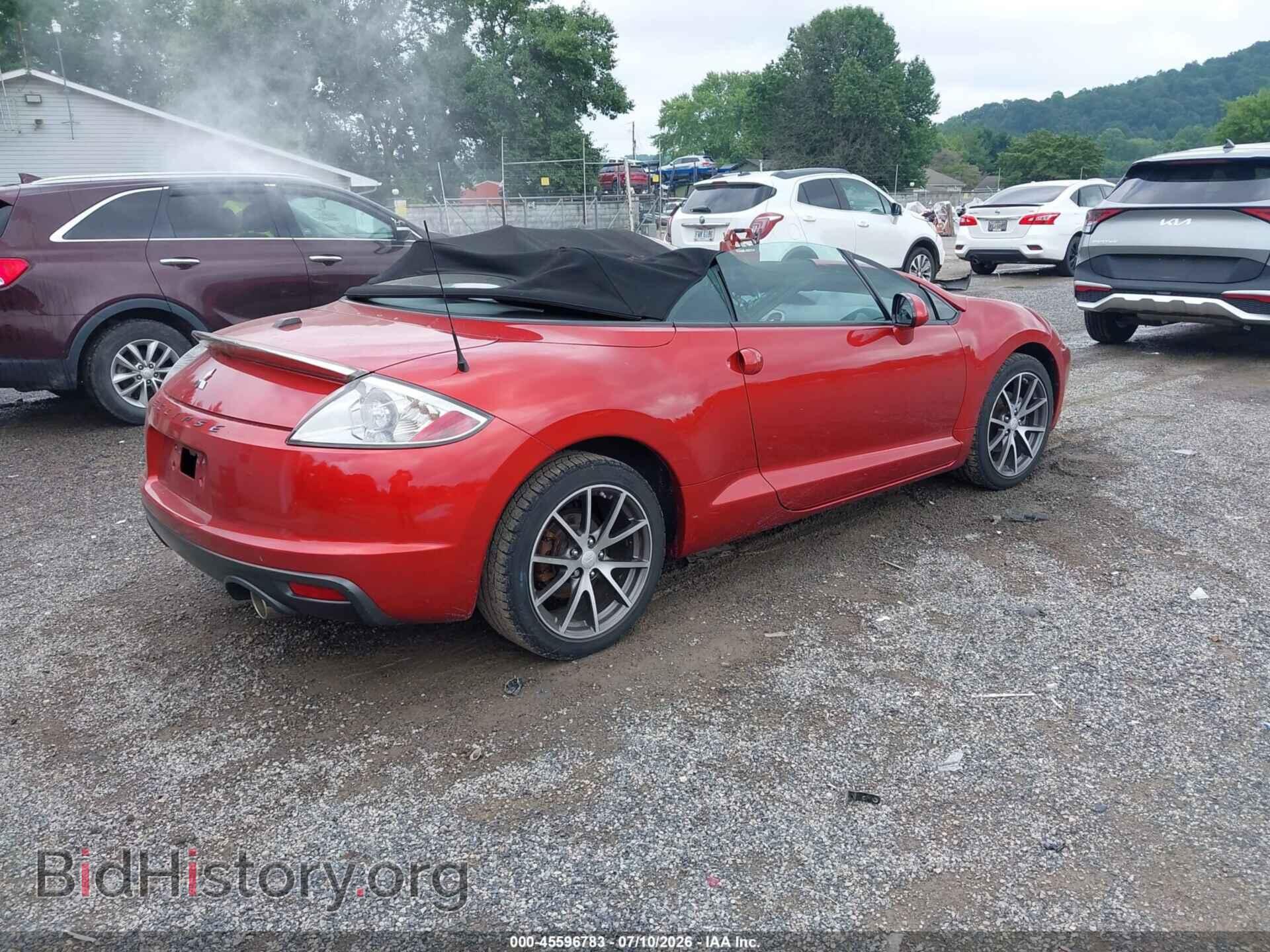 2011 MITSUBISHI ECLIPSE - VIN: 4A37L5EF8BE001996 - Photo 4