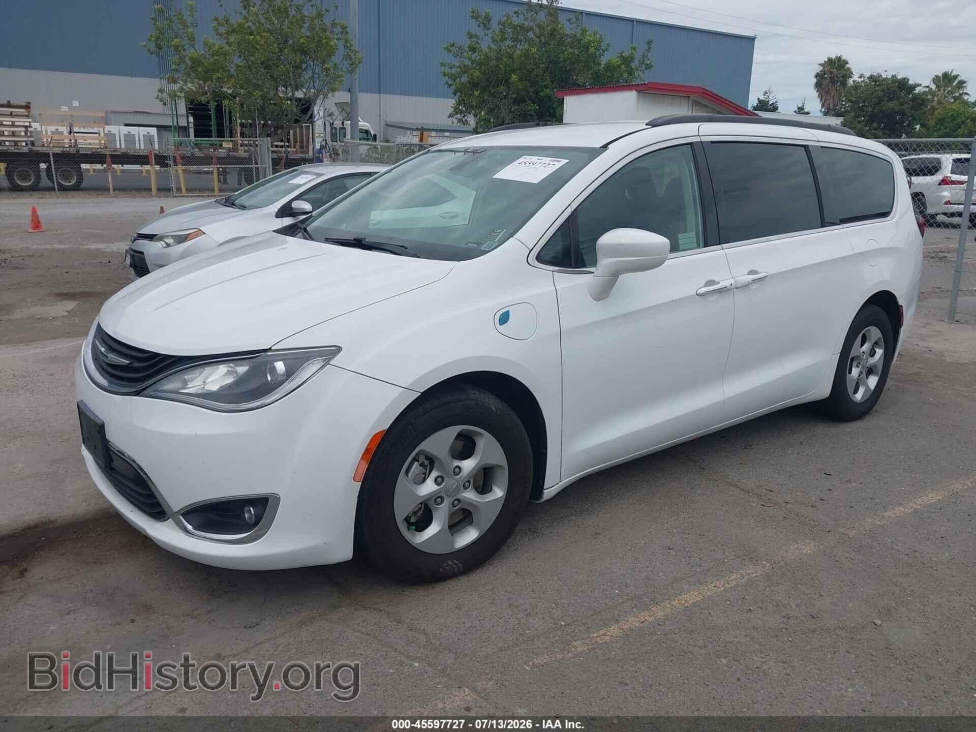 2017 CHRYSLER PACIFICA HYBRID - VIN: 2C4RC1L74HR764352 - Фото 2