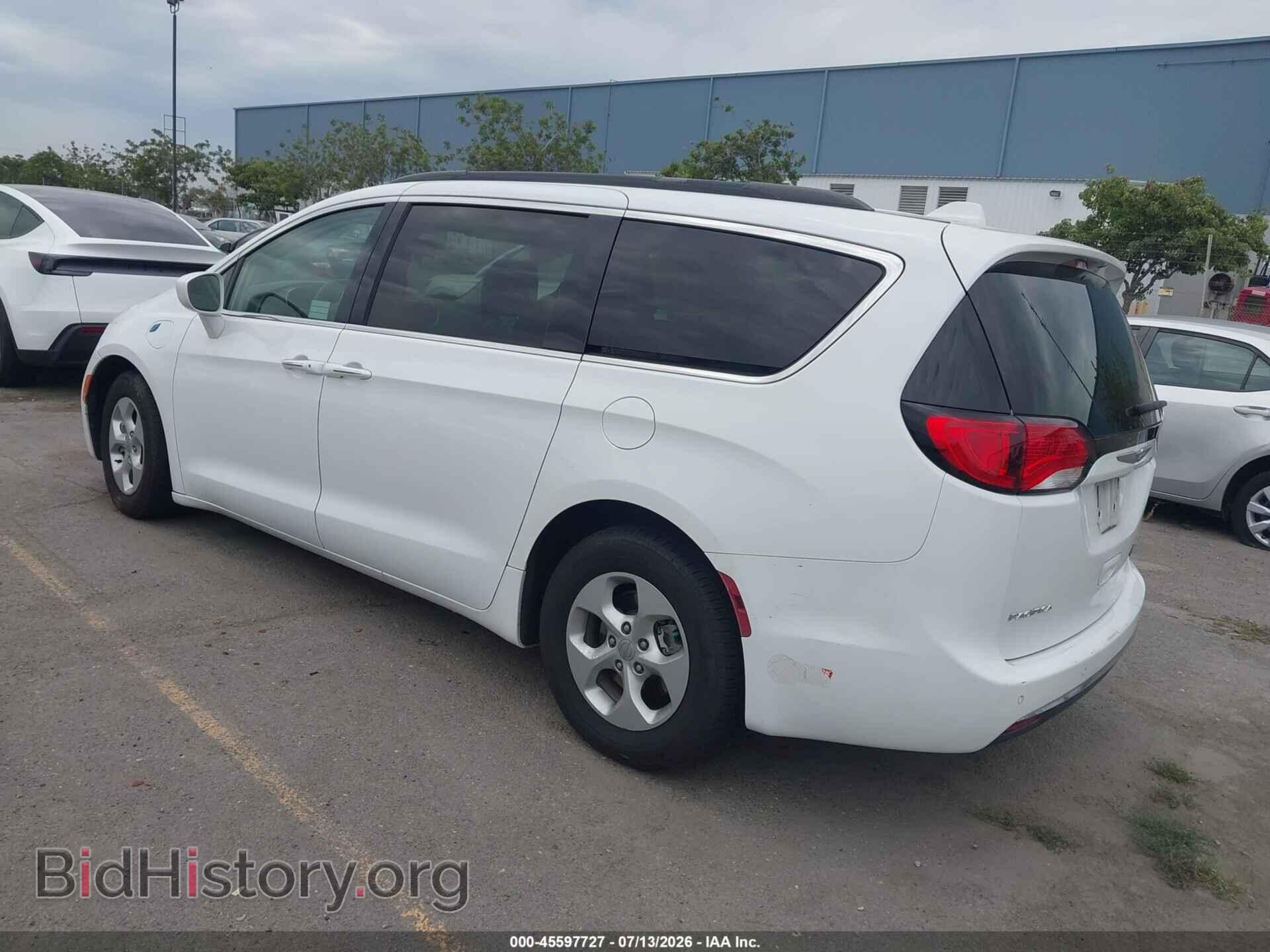 2017 CHRYSLER PACIFICA HYBRID - VIN: 2C4RC1L74HR764352 - Фото 3