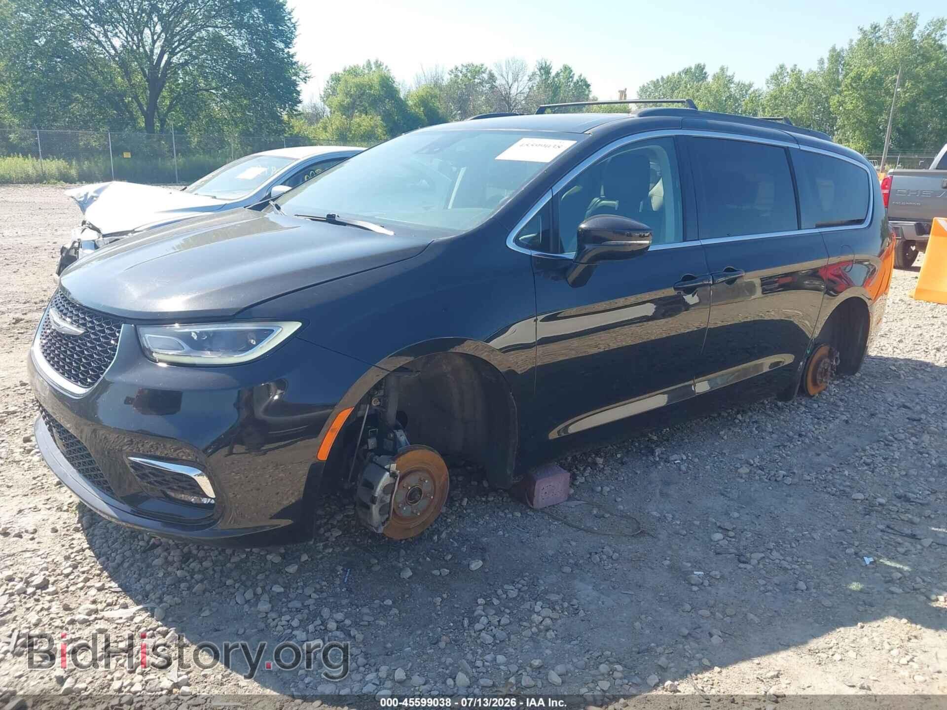 2022 CHRYSLER PACIFICA - VIN: 2C4RC1BG4NR117107 - Photo 2