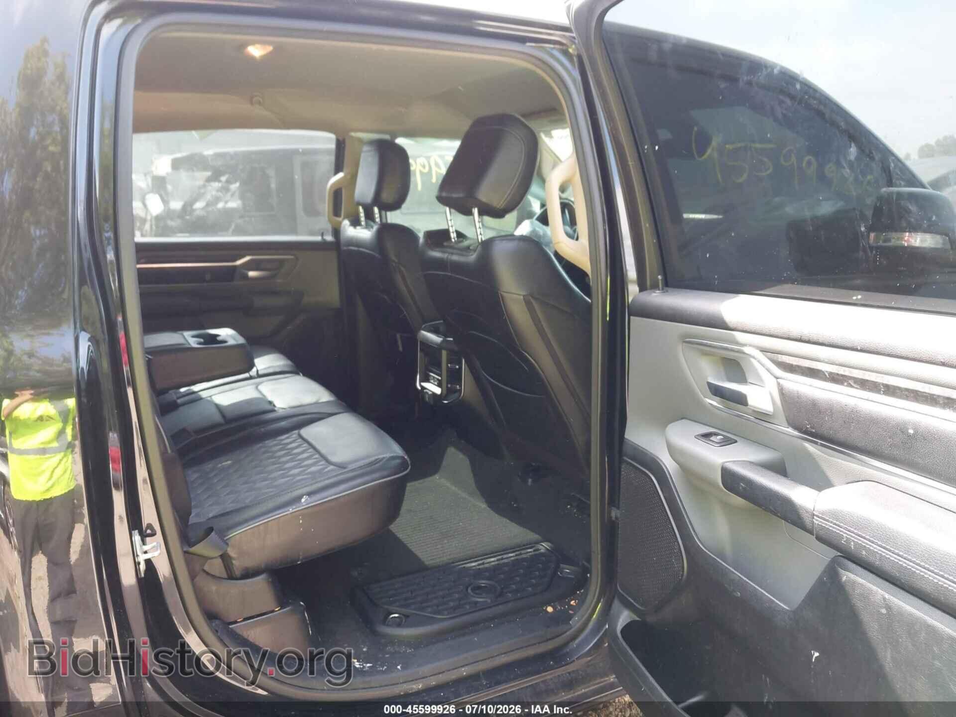 2019 RAM 1500 - VIN: 1C6SRFFT3KN765719 - Фото 8