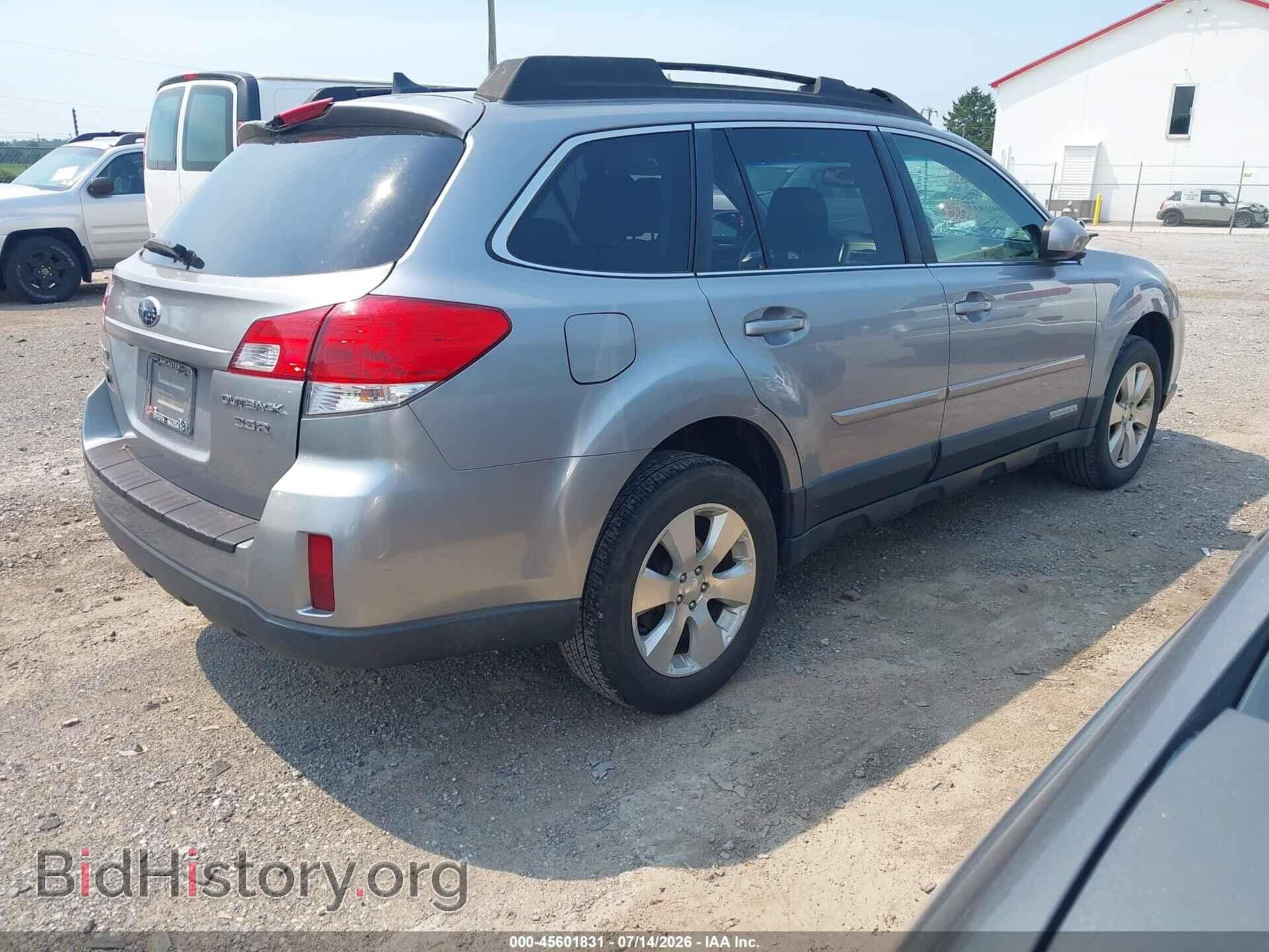 2011 SUBARU OUTBACK - VIN: 4S4BREKC6B2385196 - Фото 4