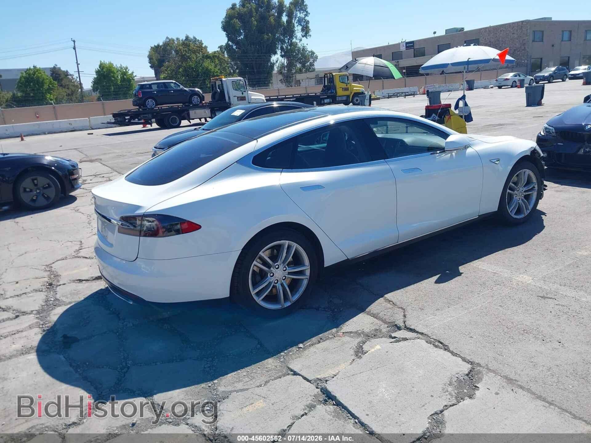 2013 TESLA MODEL S - VIN: 5YJSA1AG1DFP04870 - Photo 4
