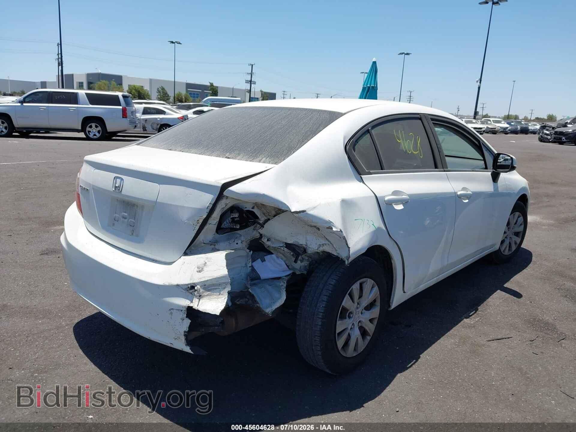 2012 HONDA CIVIC - VIN: 19XFB2F58CE382616 - Фото 4