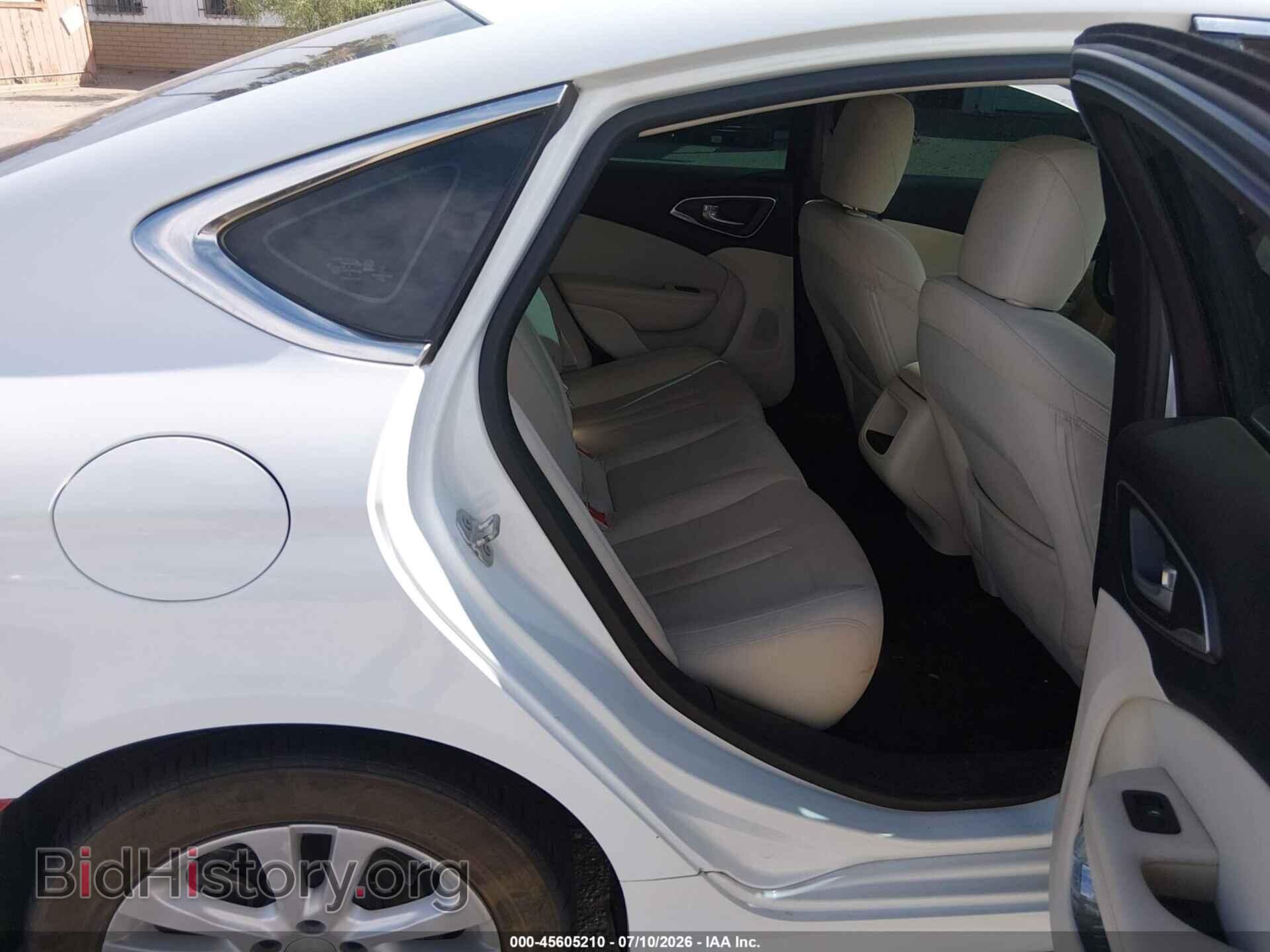 2016 CHRYSLER 200 - VIN: 1C3CCCAB5GN117418 - Photo 8