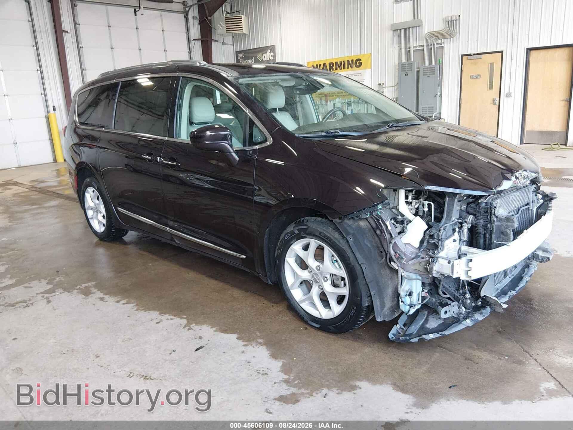 Фотография 2C4RC1EG2HR570691 - CHRYSLER PACIFICA 2017
