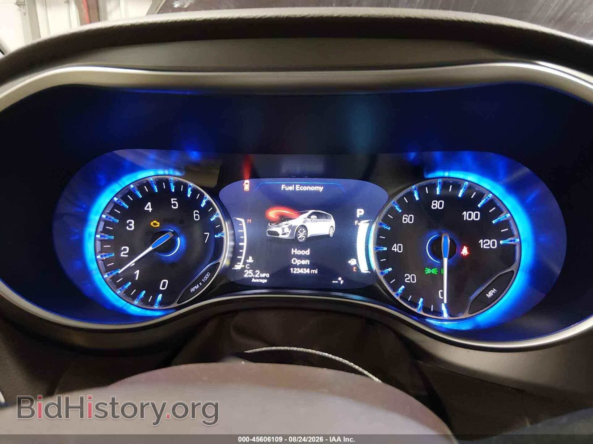 2017 CHRYSLER PACIFICA - VIN: 2C4RC1EG2HR570691 - Фото 7