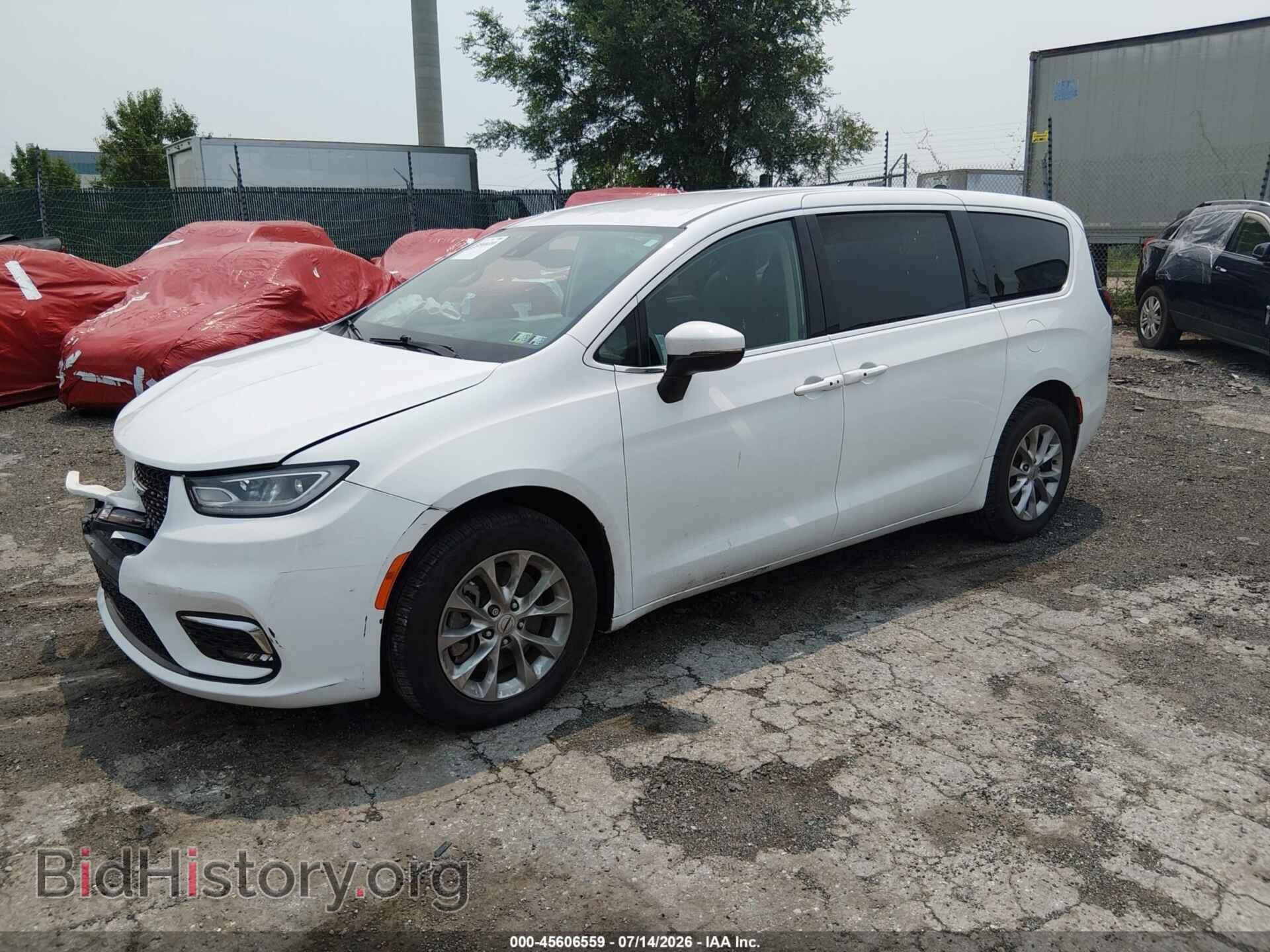 2023 CHRYSLER PACIFICA - VIN: 2C4RC3BG9PR570072 - Photo 2