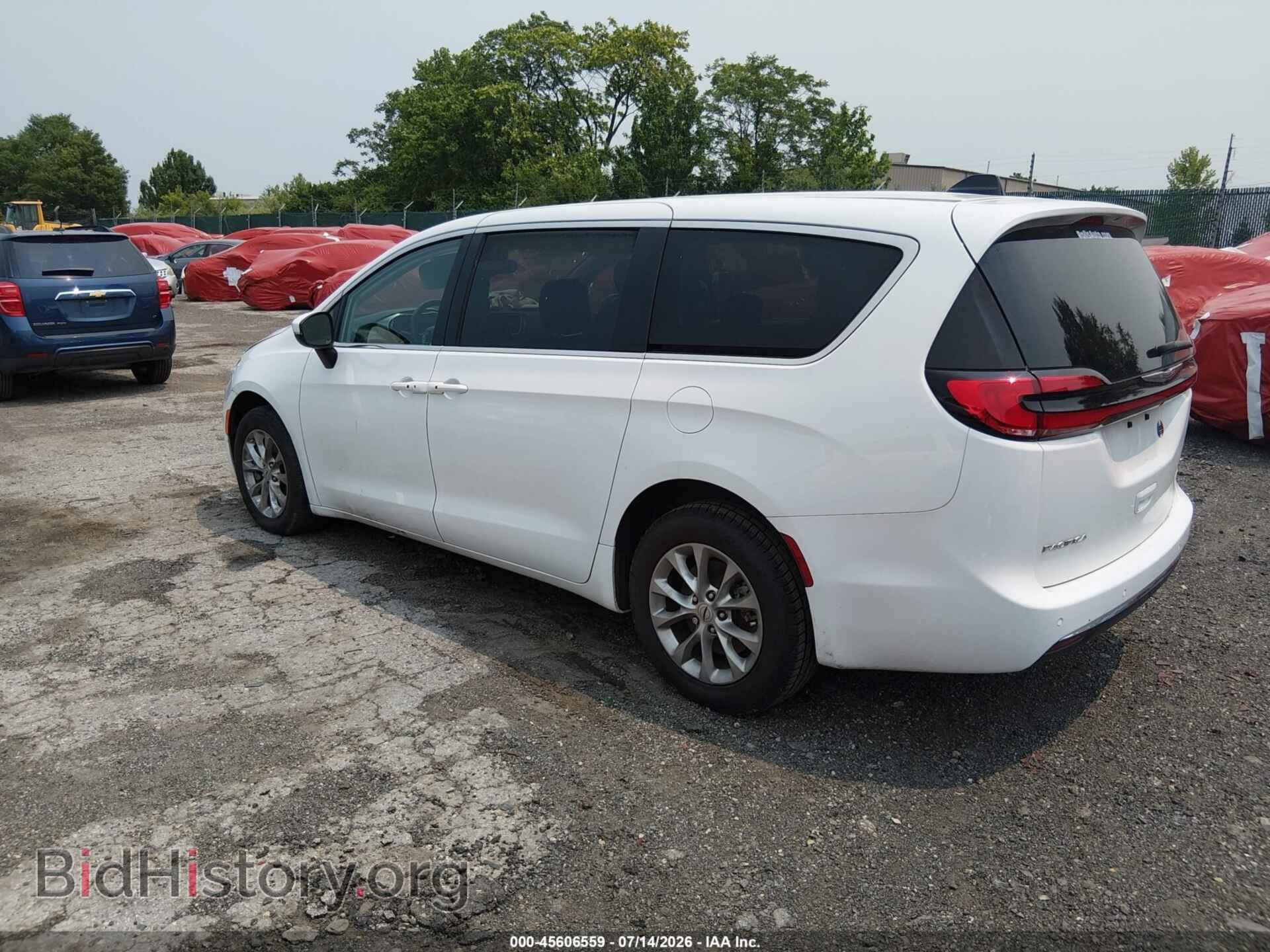 2023 CHRYSLER PACIFICA - VIN: 2C4RC3BG9PR570072 - Photo 3