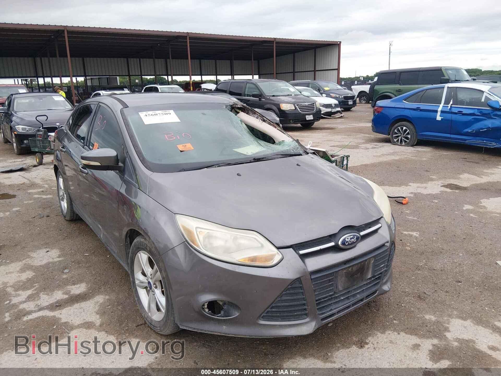 2014 Ford FOCUS SE (VIN 1FADP3F23EL266258) — photo 1 of 16, IAAI, damage: biohazard