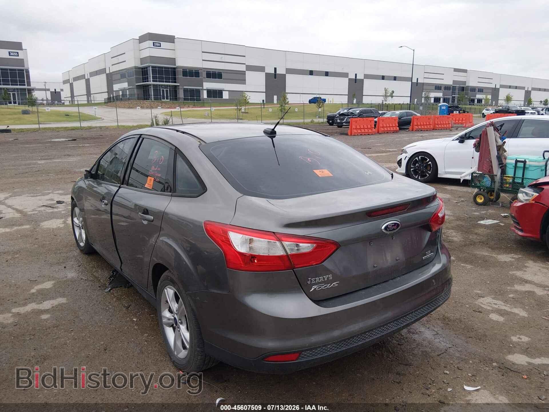 2014 Ford FOCUS (VIN 1FADP3F23EL266258) — photo 3 of 16