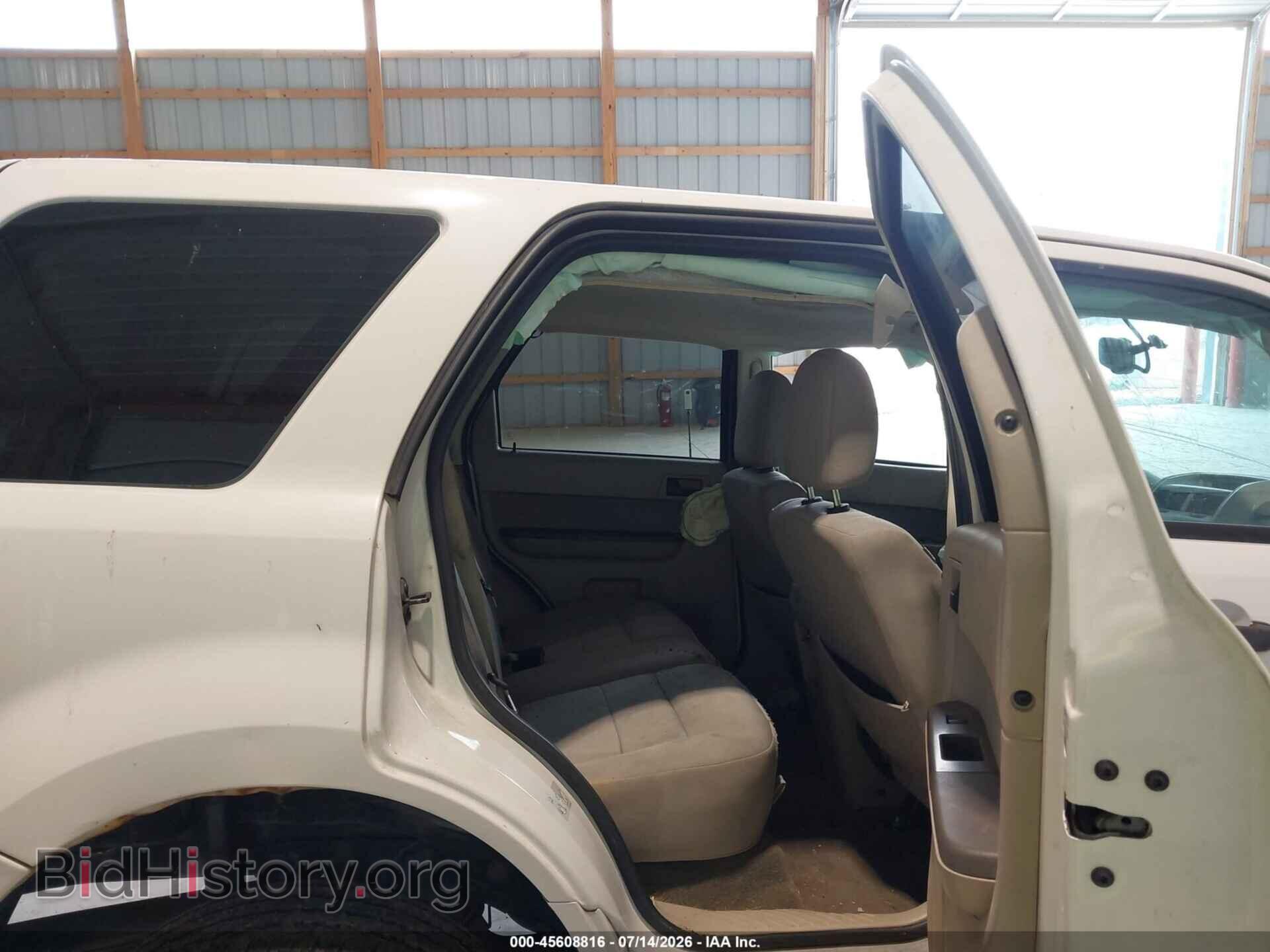 2012 FORD ESCAPE - VIN: 1FMCU9D75CKB28820 - Фото 8