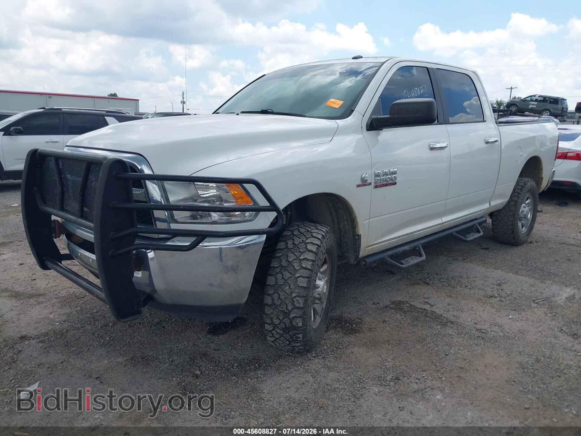 2017 RAM 2500 - VIN: 3C6UR5DL8HG583893 - Photo 2