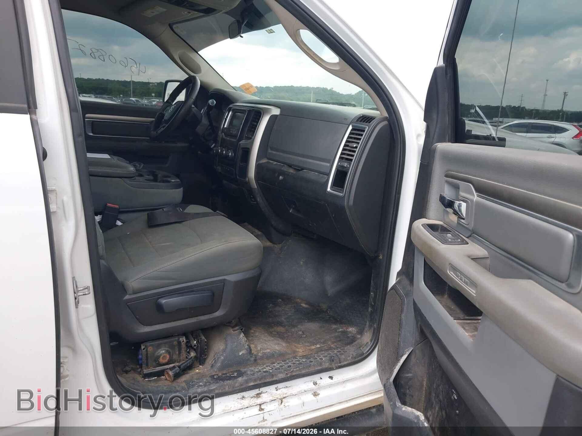 2017 RAM 2500 - VIN: 3C6UR5DL8HG583893 - Photo 5
