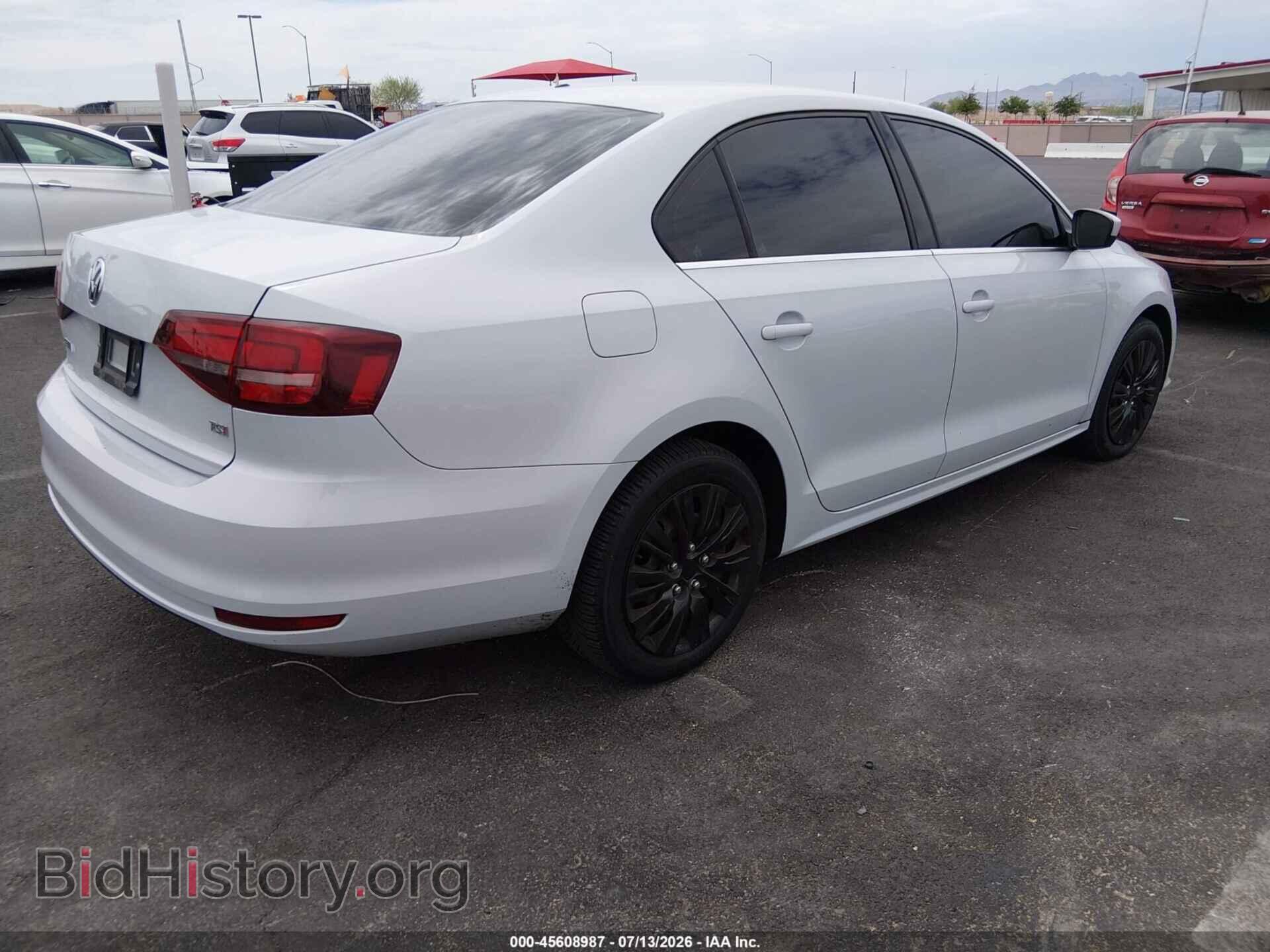 2017 VOLKSWAGEN JETTA - VIN: 3VW2B7AJ2HM341134 - Фото 4