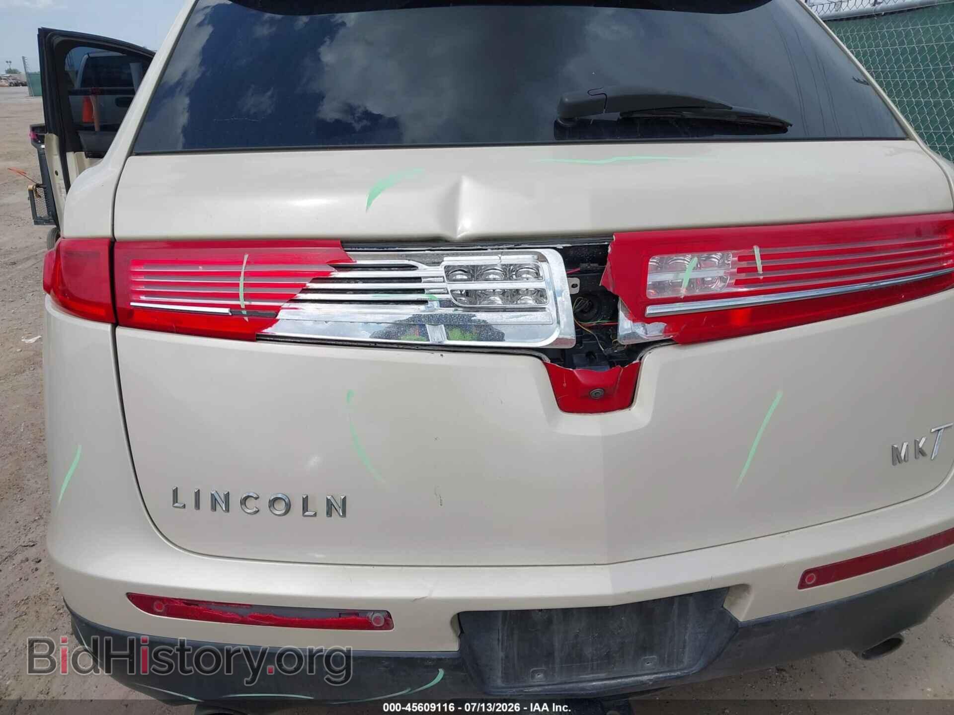 2014 LINCOLN MKT - VIN: 2LMHJ5FK0EBL54483 - Фото 6