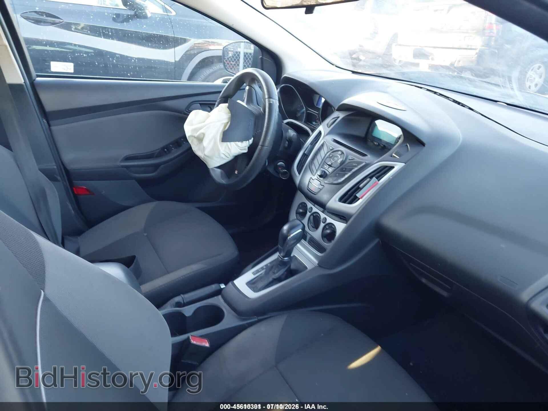 2012 FORD FOCUS - VIN: 1FAHP3F22CL371596 - Photo 5