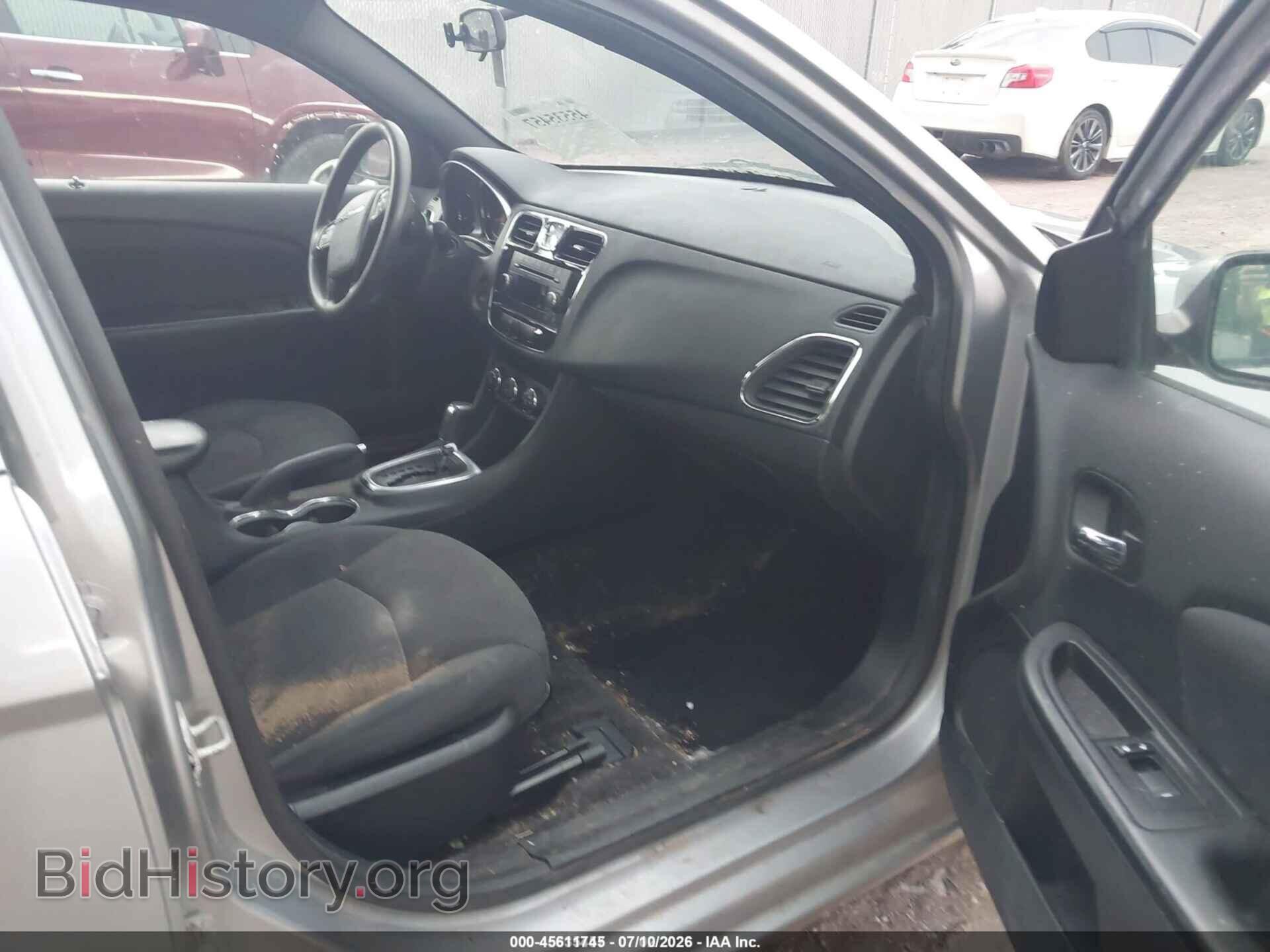 2013 CHRYSLER 200 - VIN: 1C3CCBAB7DN647427 - Фото 5
