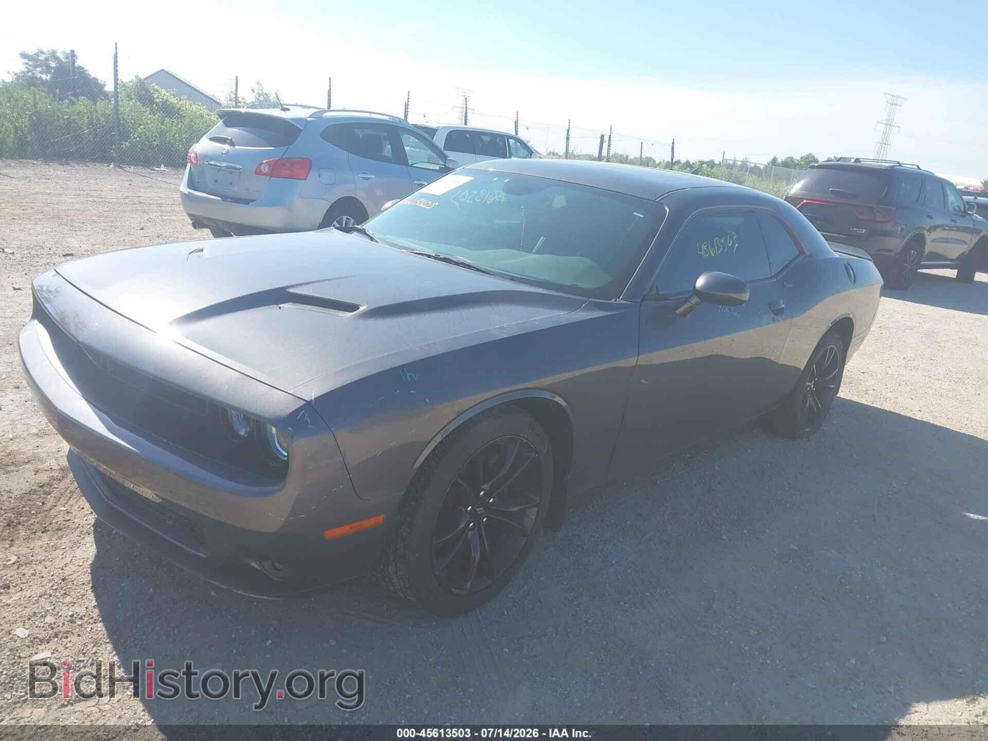 2018 DODGE CHALLENGER - VIN: 2C3CDZAG2JH322237 - Photo 2