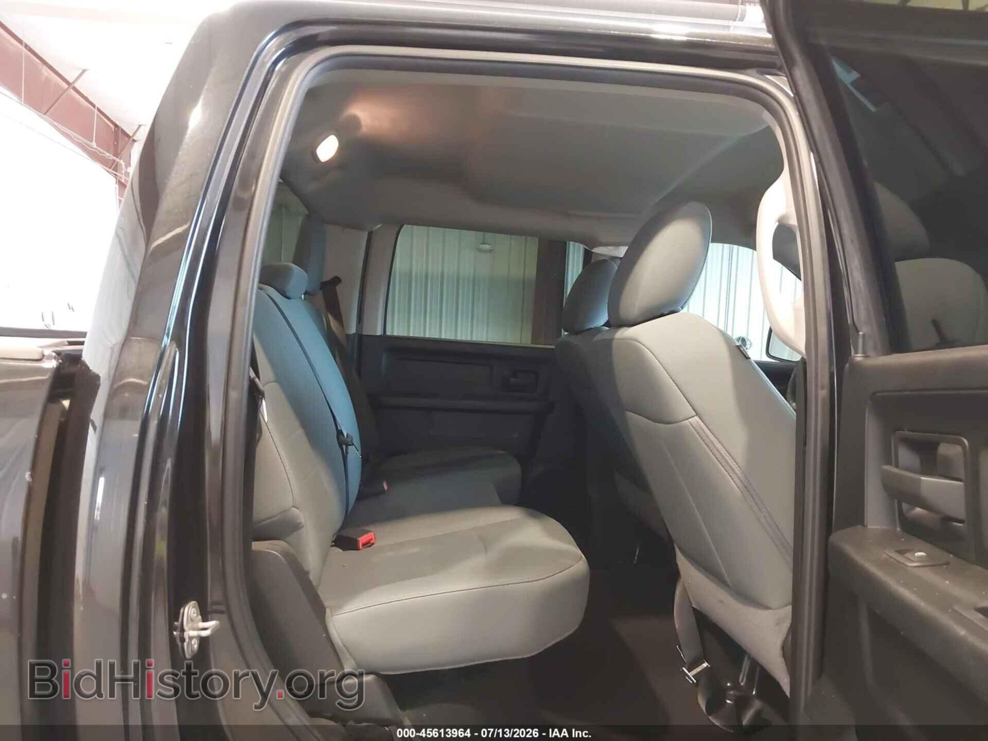2018 RAM 1500 - VIN: 1C6RR7KGXJS230996 - Фото 8