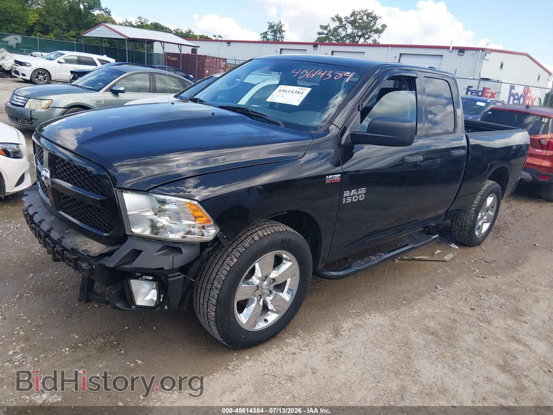2018 RAM 1500 - VIN: 1C6RR7FT9JS308336 - Фото 2