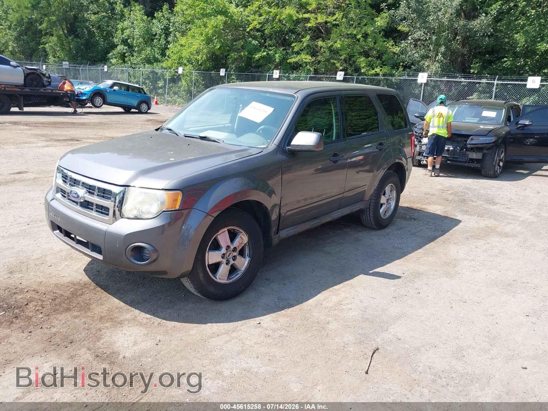 2010 FORD ESCAPE - VIN: 1FMCU0C76AKD15431 - Photo 2