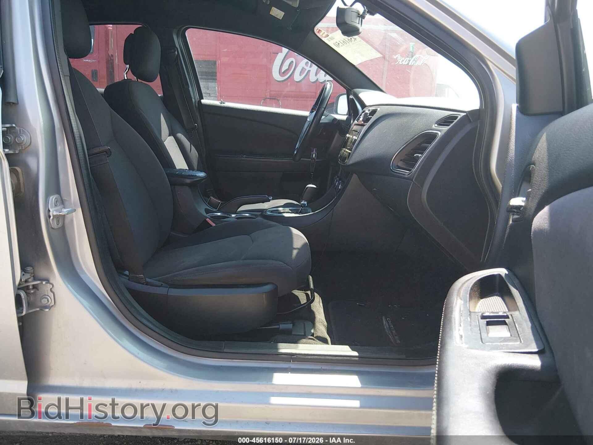 2013 CHRYSLER 200 - VIN: 1C3CCBBB7DN542448 - Photo 5