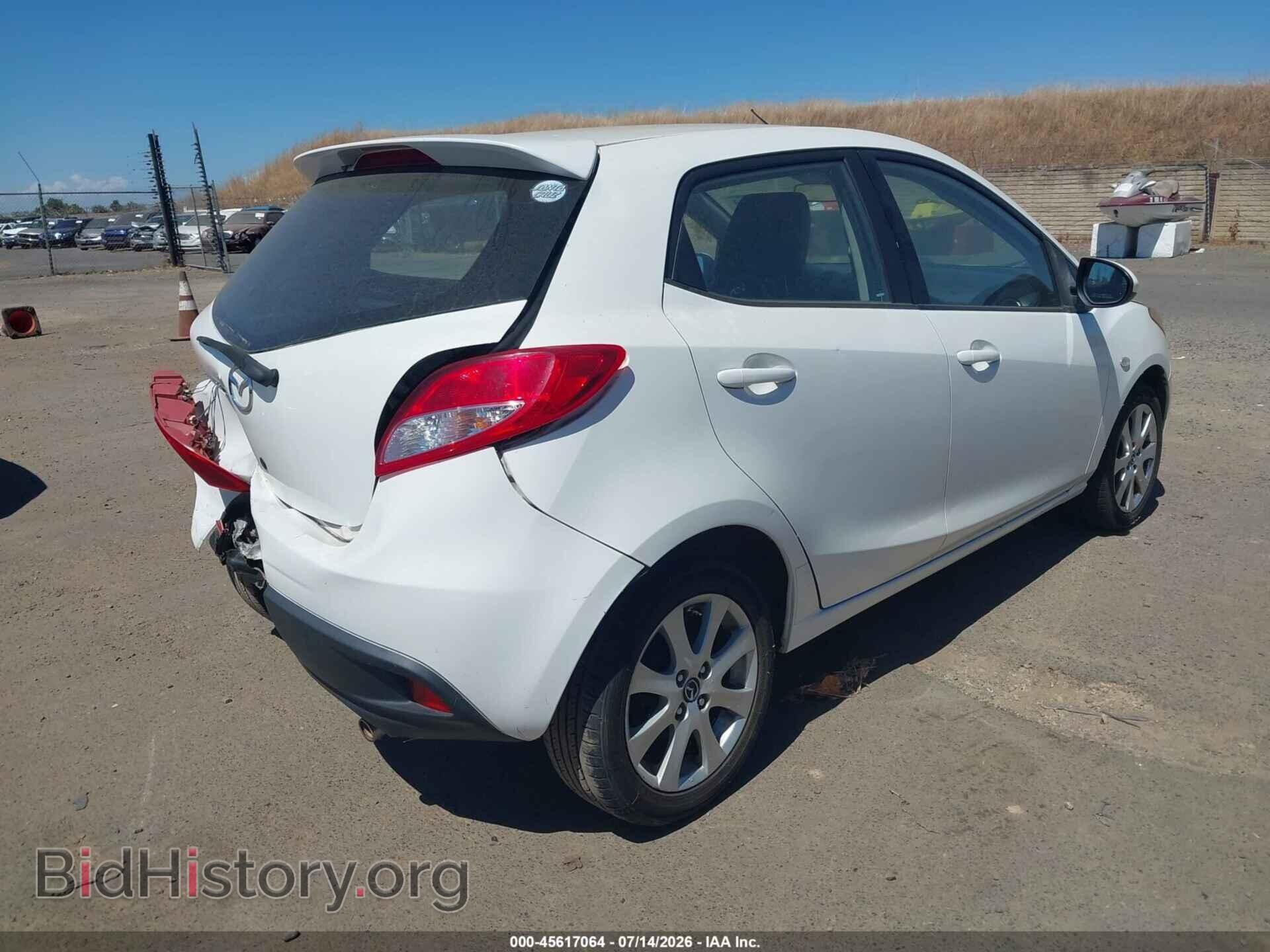 2014 MAZDA MAZDA2 - VIN: JM1DE1LY3E0173870 - Фото 4