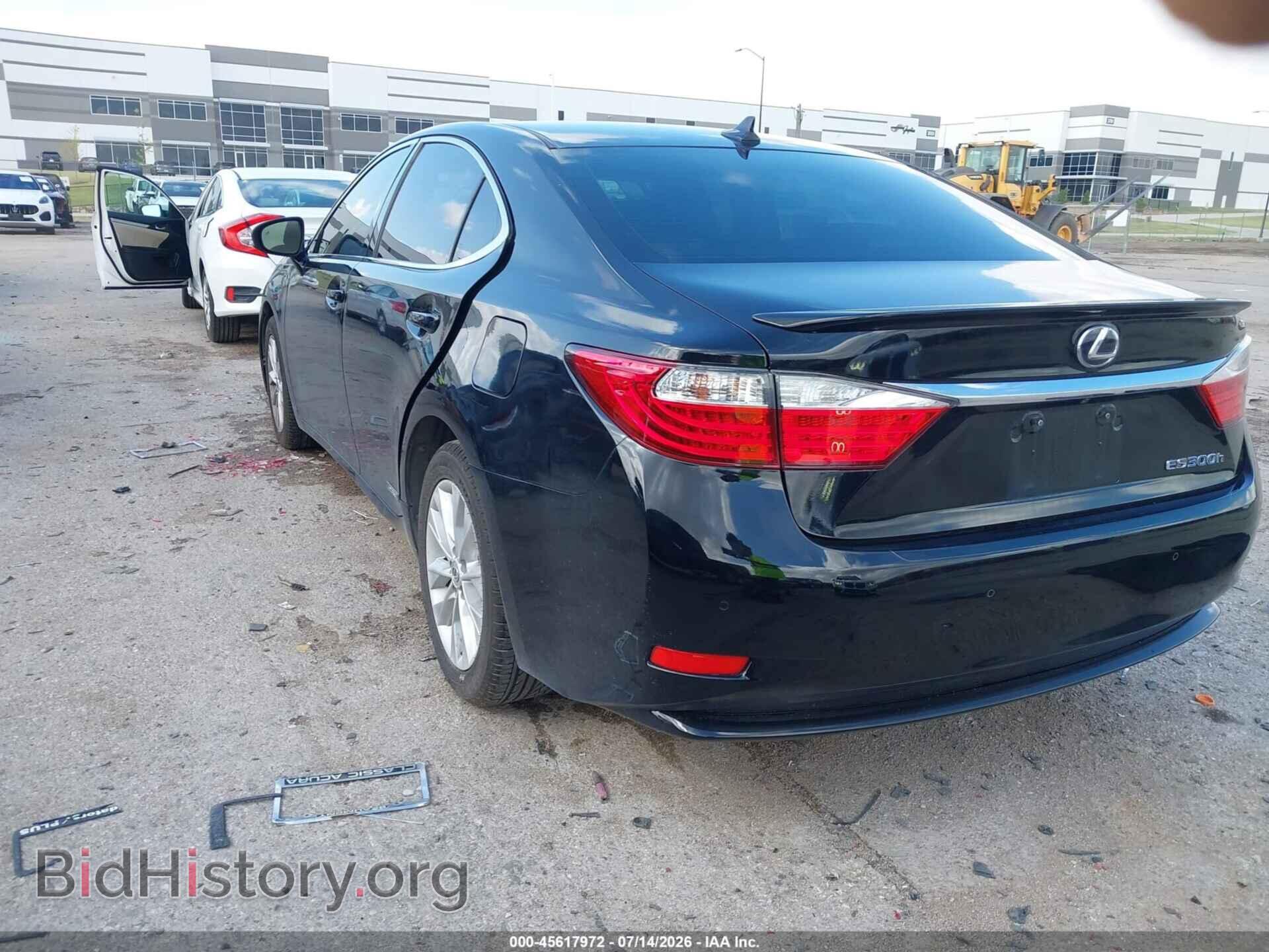 2014 LEXUS ES 300H - VIN: JTHBW1GG4E2042455 - Photo 3