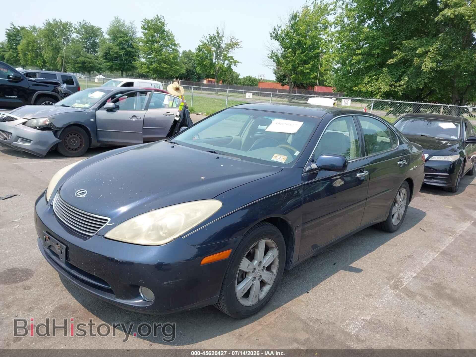 2005 LEXUS ES 330 - VIN: JTHBA30G355141142 - Photo 2